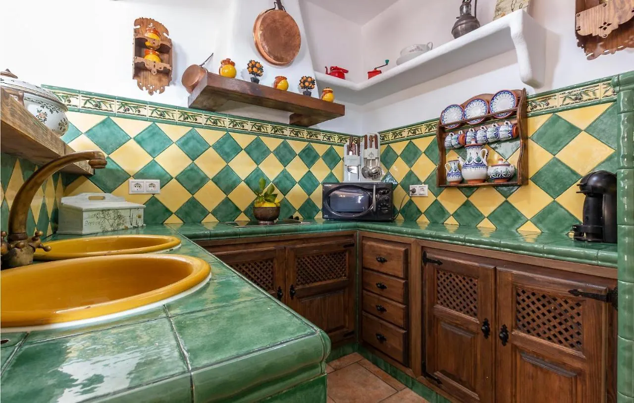Cozy Home In Iznajar With Swimming Pool Holiday home